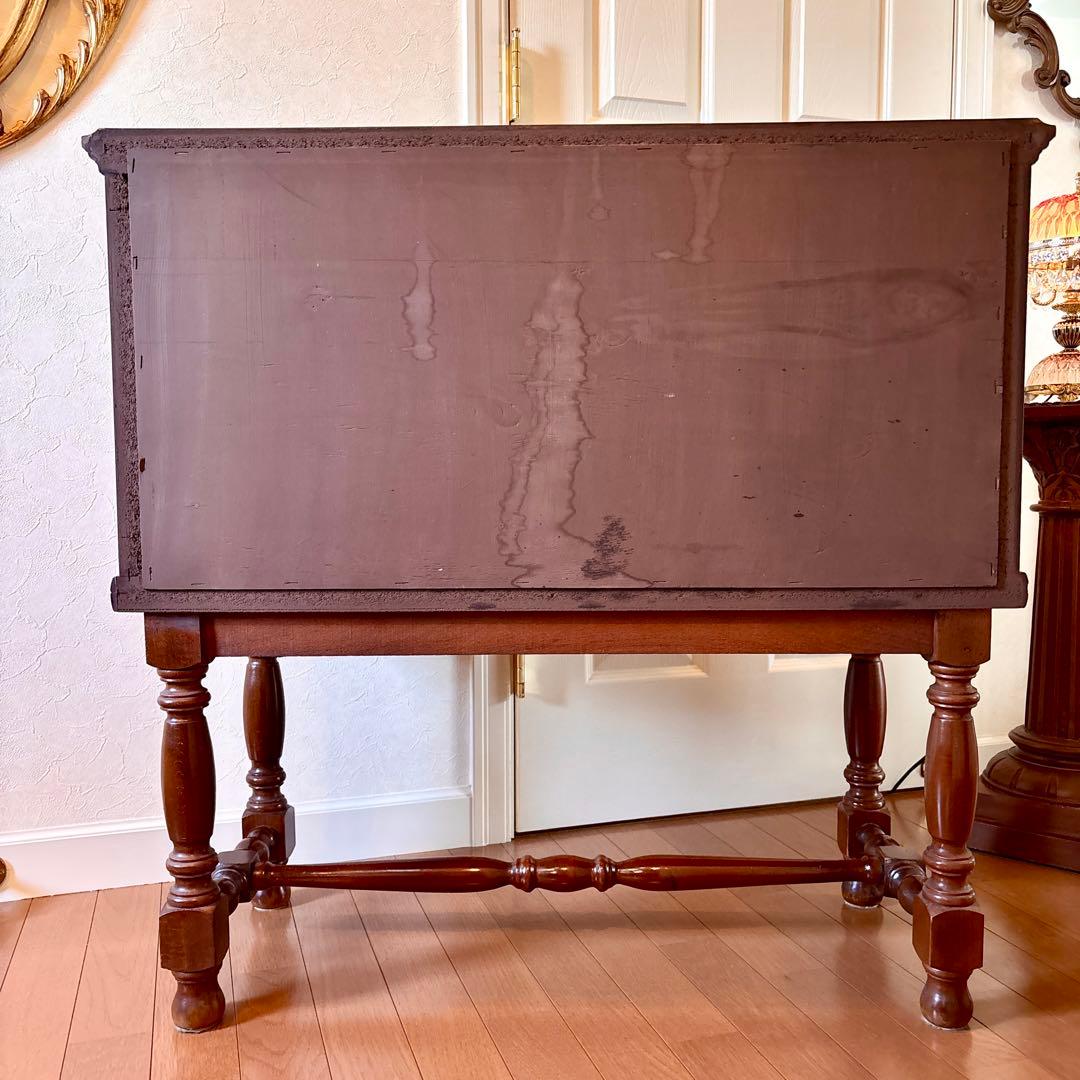 イタリア製 アンティーク彫刻サイドボード(ドイリー付き)天使の絵画はオマケ☆