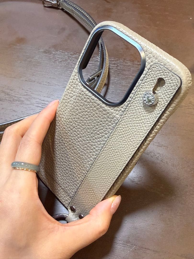 ボナペンチュラ iPhone16Pro レザーケース ショルダーストラップセット