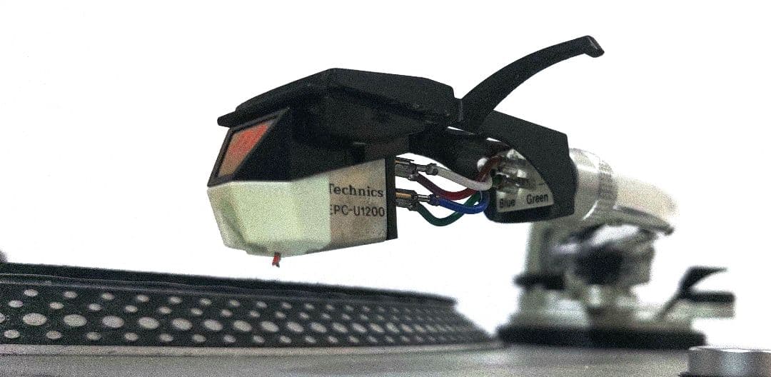 Technics SL-1200MK5　ターンテーブル 名機　DJ機材