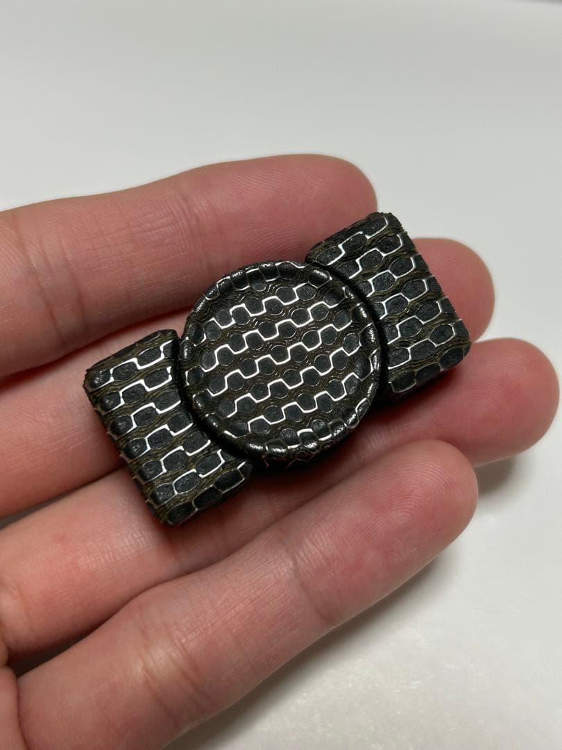 KAP ハンドスピナー　Reptilian Damascus