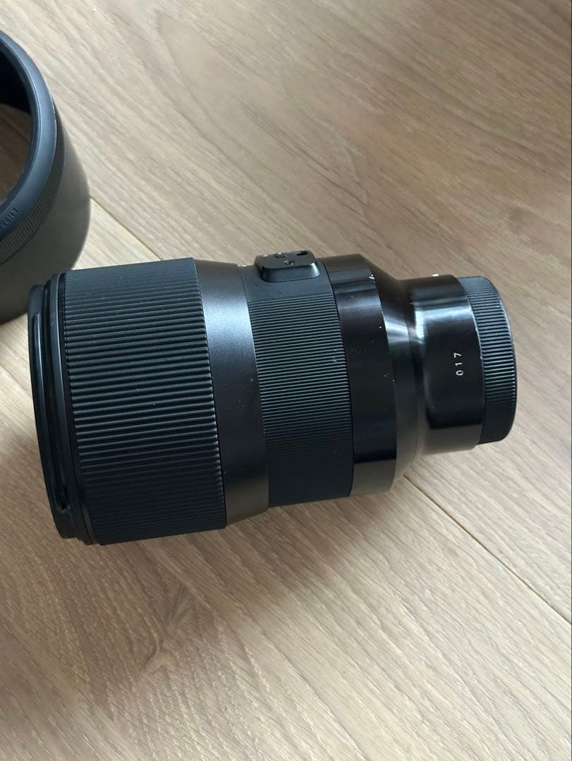 SIGMA 135mm F1.8 DG HSM Art レンズ