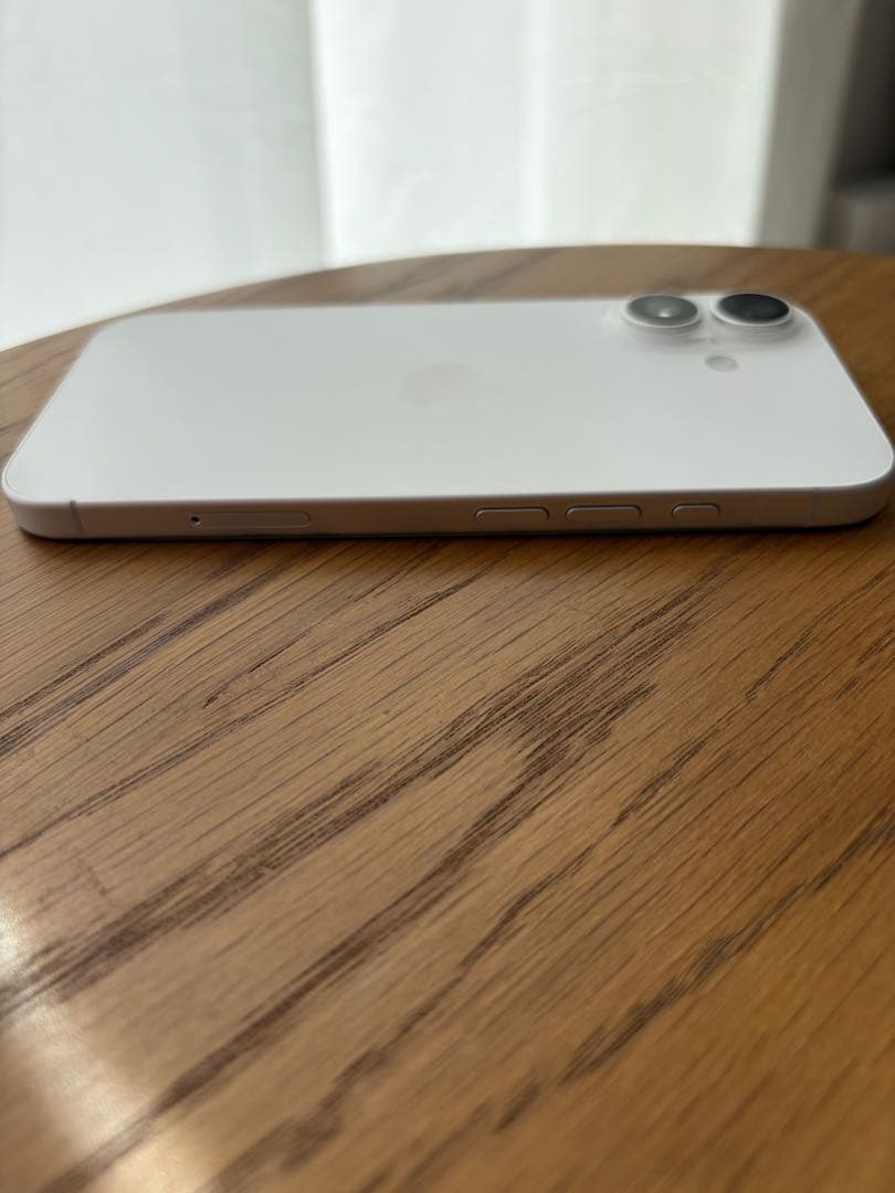 【えんどう】美品 iPhone16 256GB 即日発送