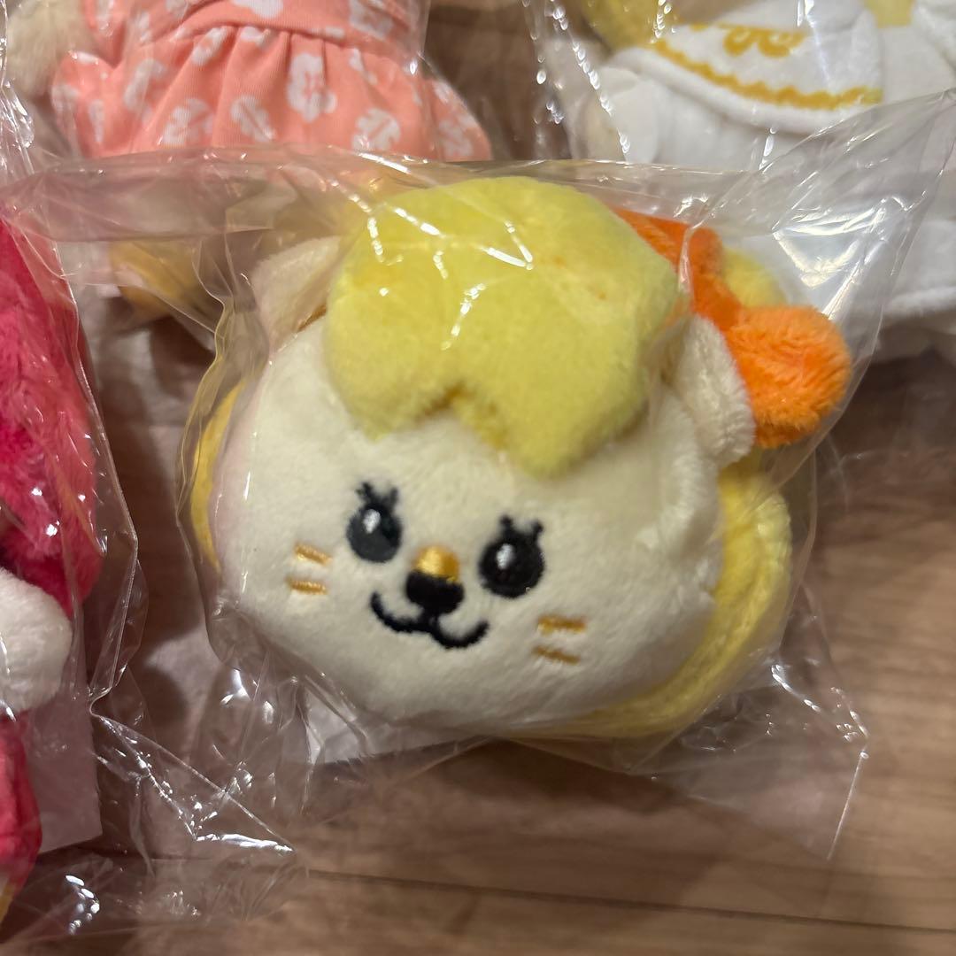 NiziU バッグチャーム