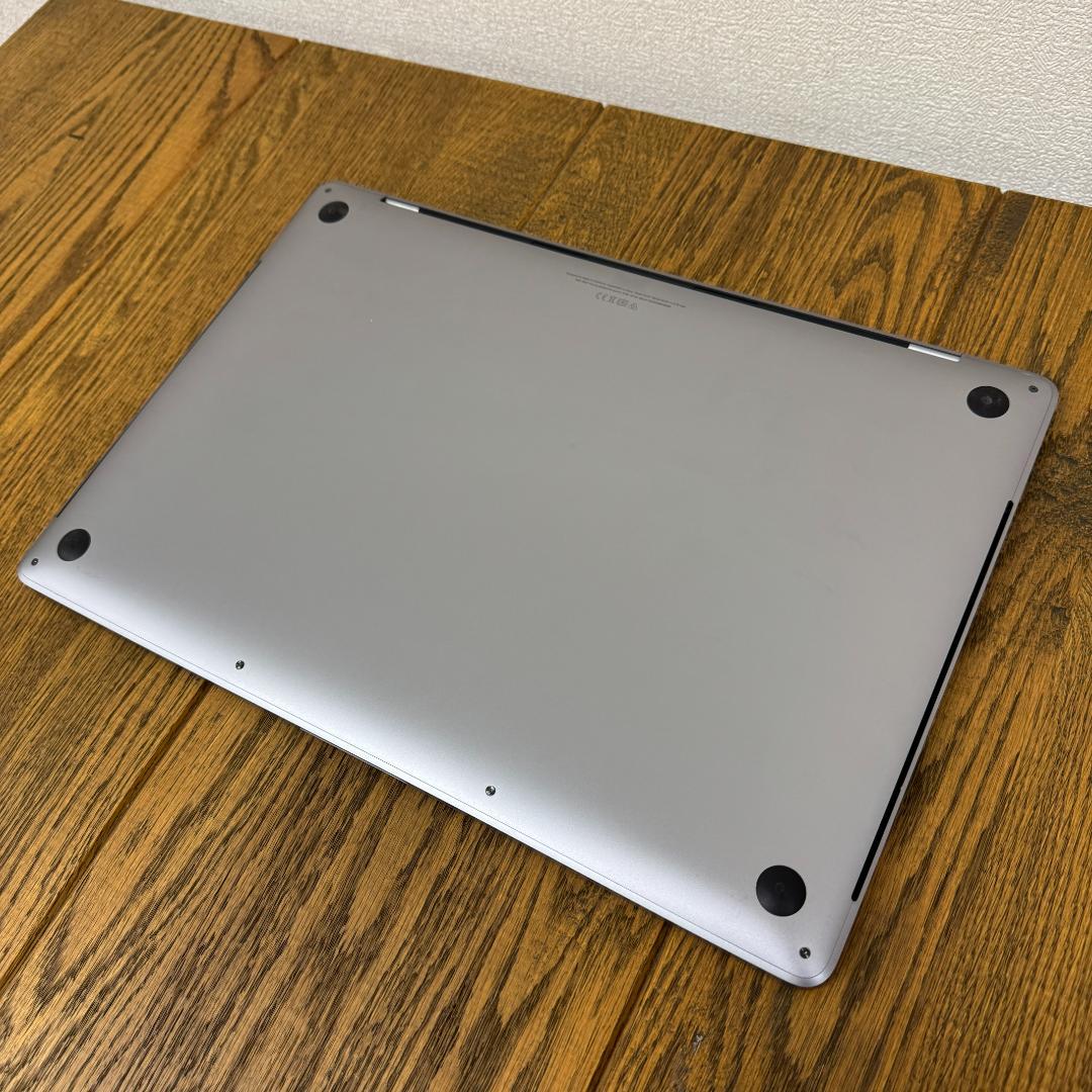 MacBookPro16 Core i9 1TB メモリ32GB A2141