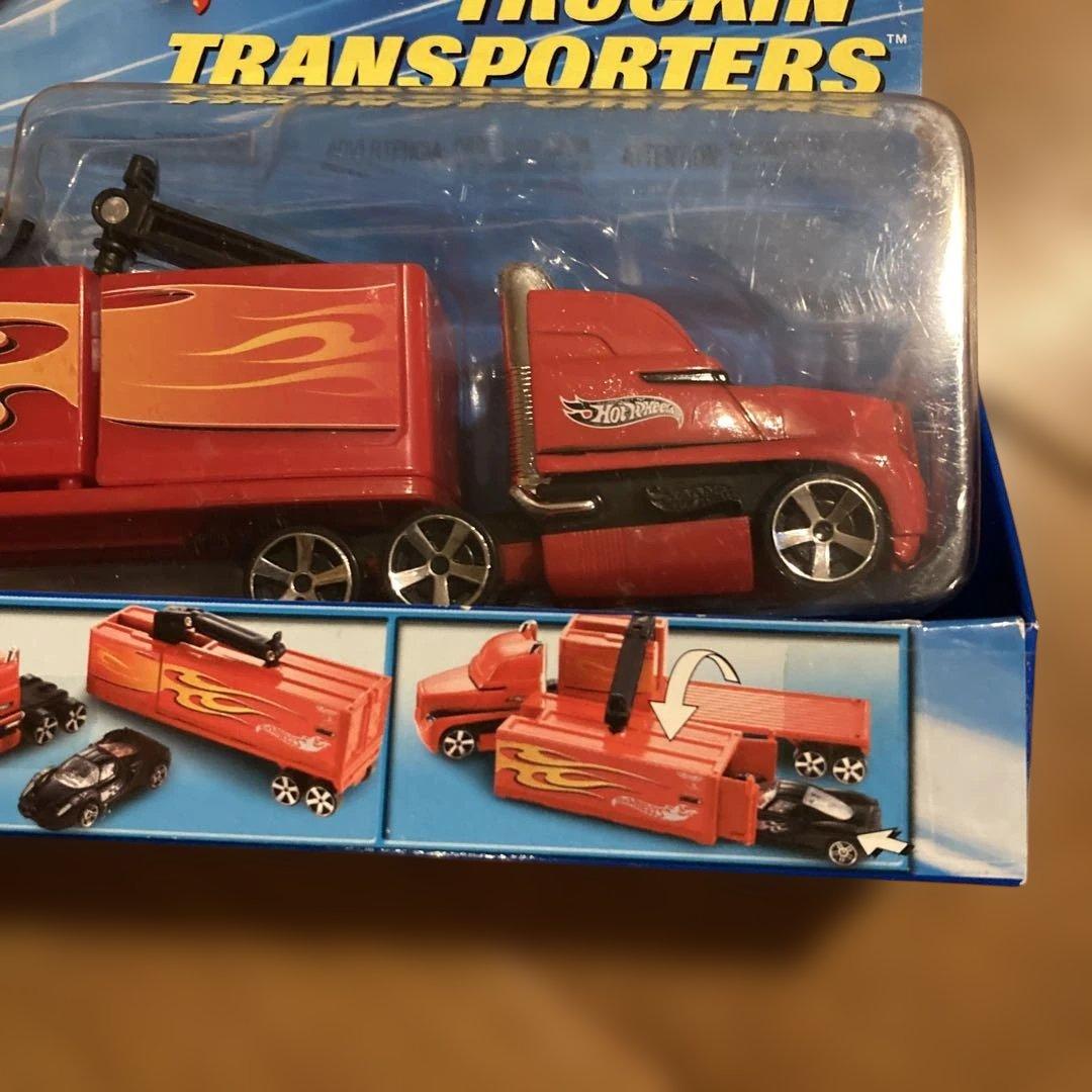 ホットウィール TRUCKIN TRANSPORTERS エンツォ フェラーリ