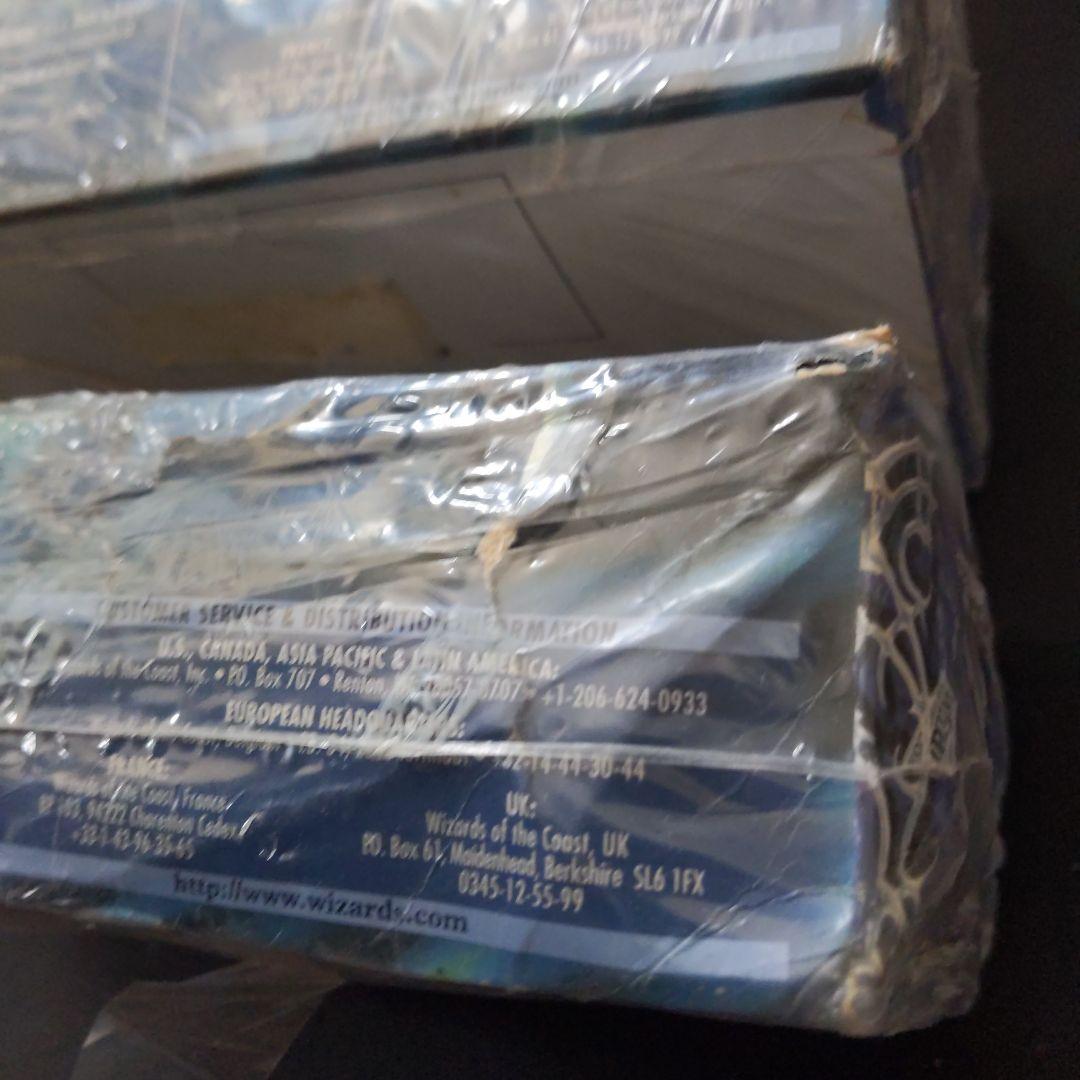 ●超特価　ストロングホールド（STRONGHOLD）ブースター　英語 　　２箱