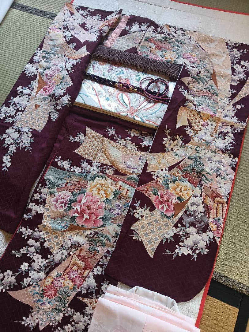 振袖フルセット　美品　パープル系　ロマンチックな古典柄　丈160　裄66.5
