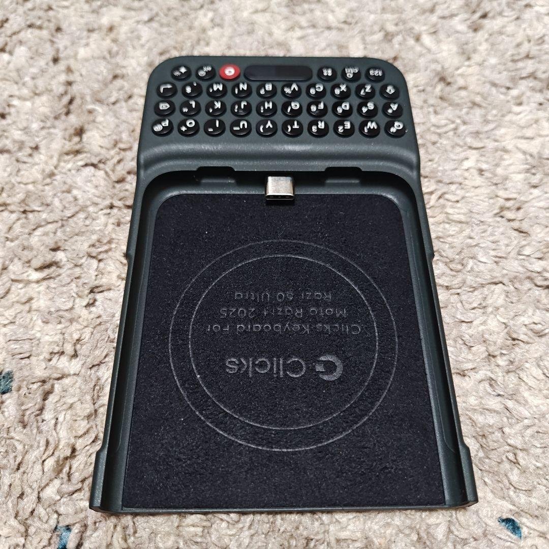 p*e様 Clicks Keyboard for Razr (2025) Ony