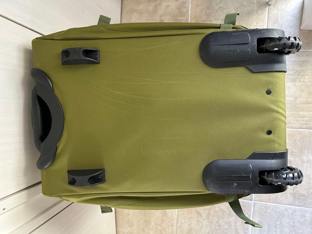 【美品】カリマー　クラムシェル40 オリーブ　キャリー　大容量