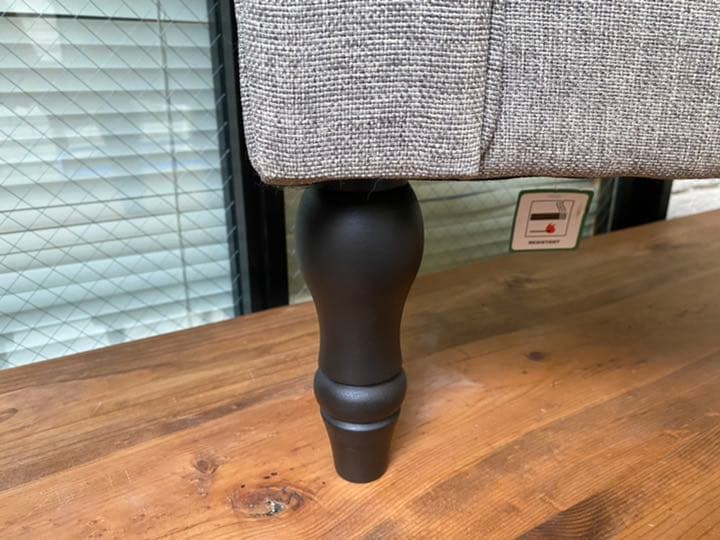 イギリス購入家具　肘掛け付きスツール　脚新品