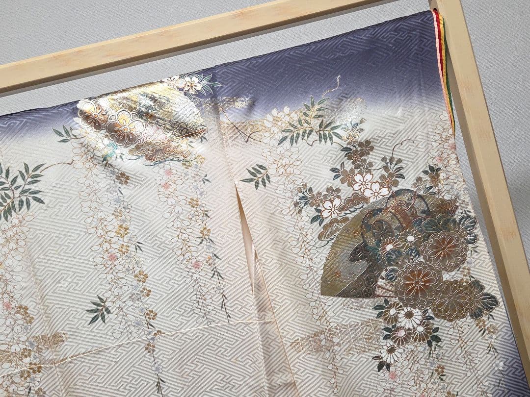 B◆着物くつろぎ やまと誂製 かわいい花模様 金彩 袷 正絹 成人式 振袖 着物