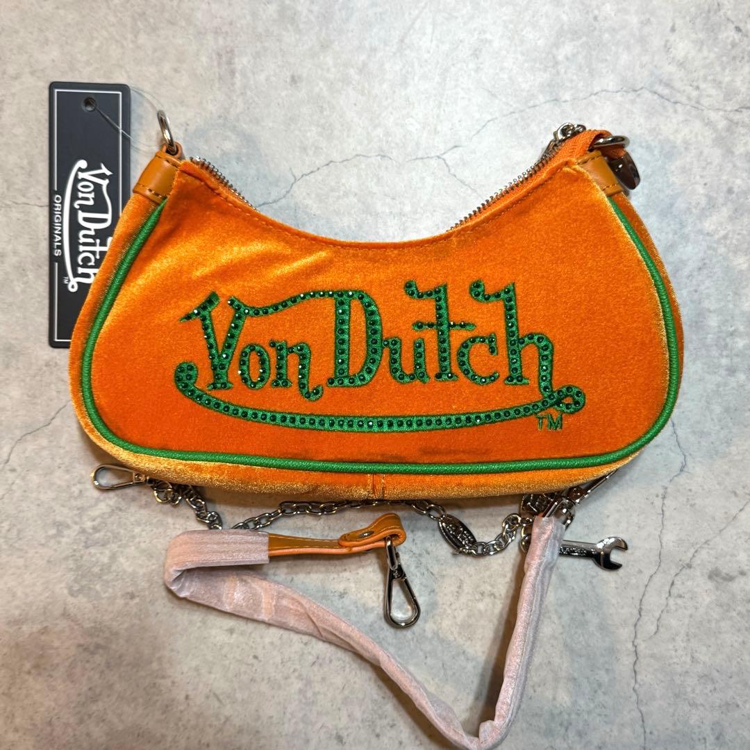 【新品未使用タグ付き】Von Dutch ベロア ロゴショルダーバッグ オレンジ