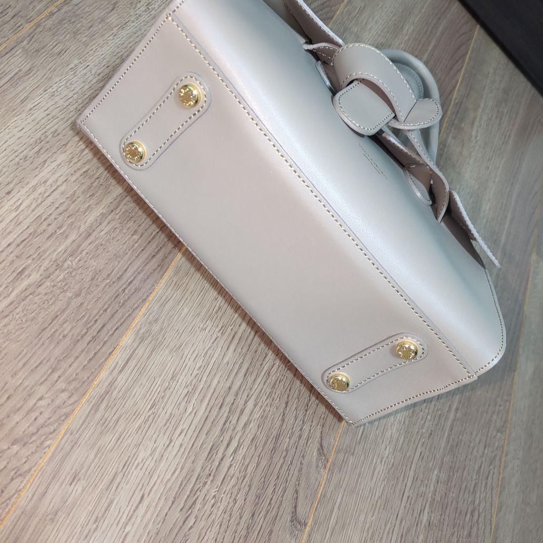 【美品】ヴィオラドーロ ハンドバッグ ベージュ TRERO / V-1514