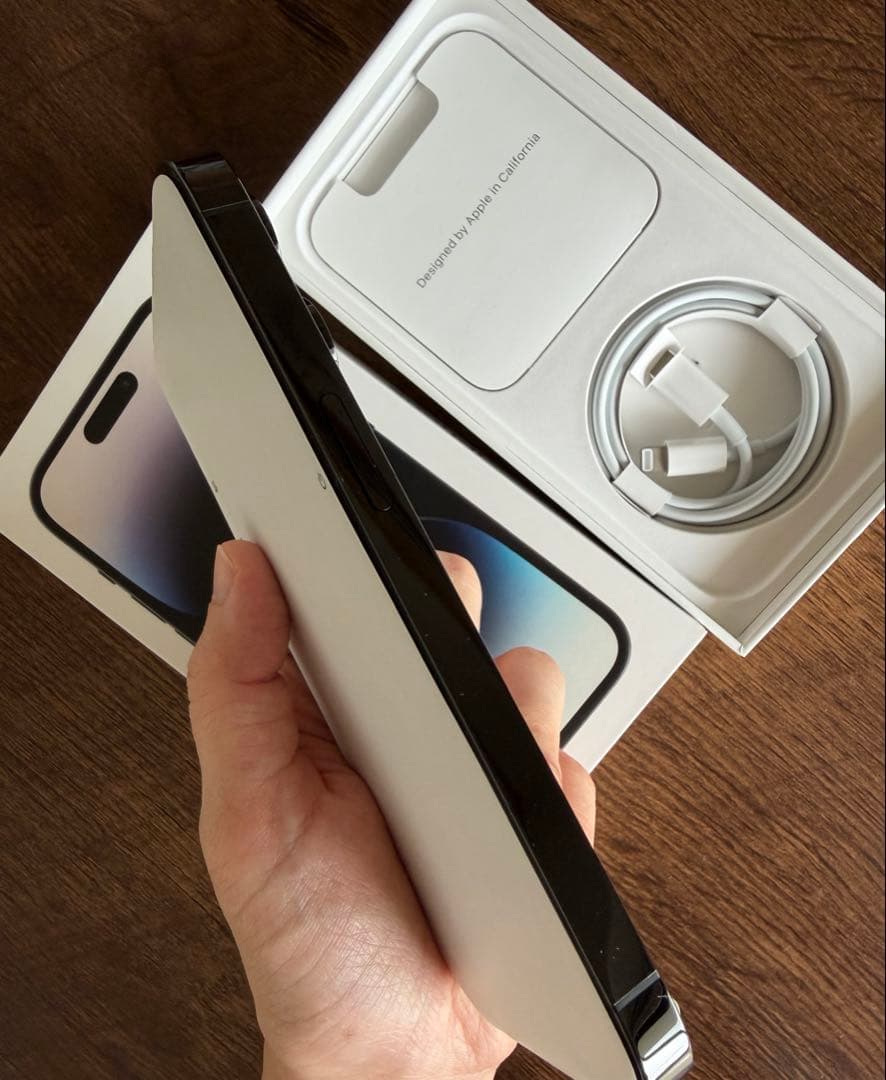 iPhone 14 Pro 256GB スペースブラック【ケース付き】