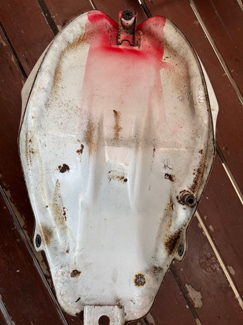 HONDA NS250R タンク