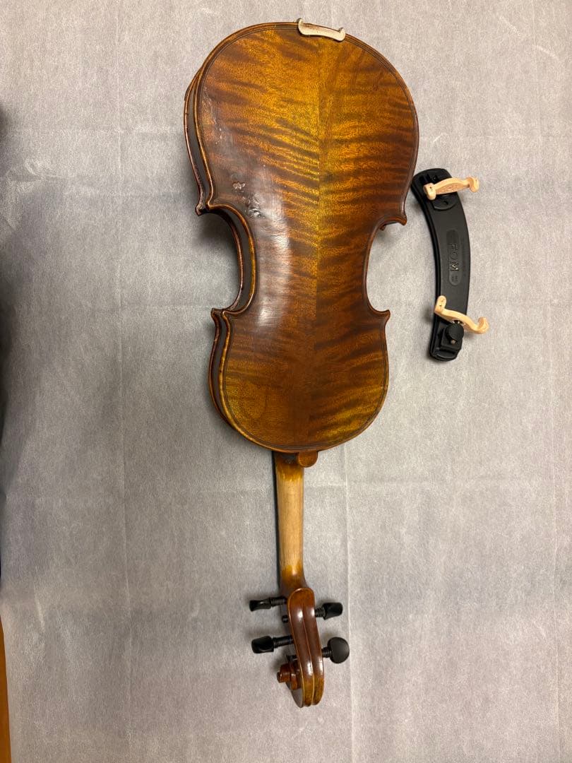 バイオリン 1/2サイズ 初心者セット 弓2本・肩当て・チューナー・予備弦・教本