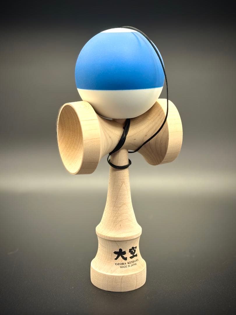 オ*イ様 玉83けん83の奇跡★けん玉★リシェイプ5 大空REShape5青白★