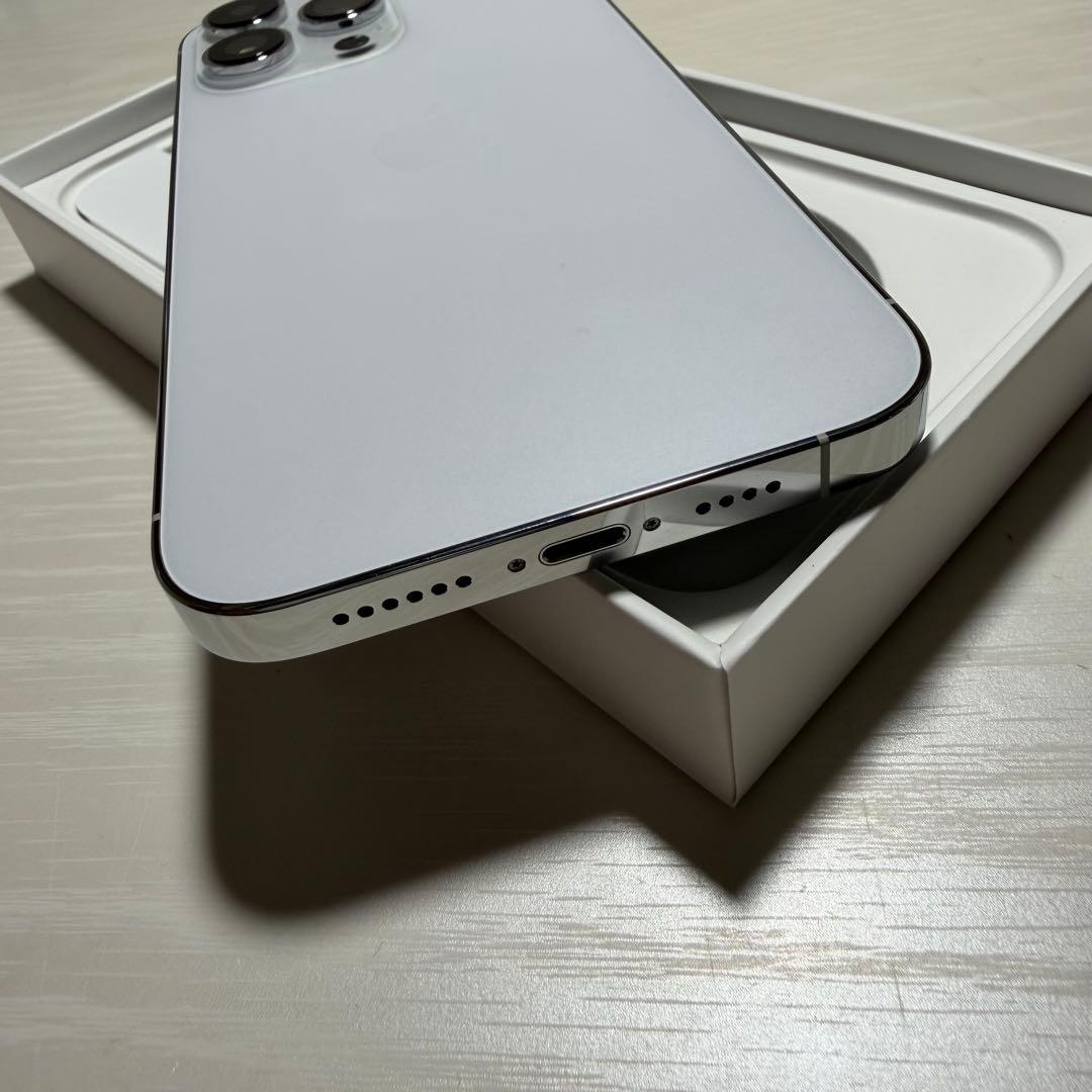 iPhone 14 Pro Max 256GB シルバー SIMフリー
