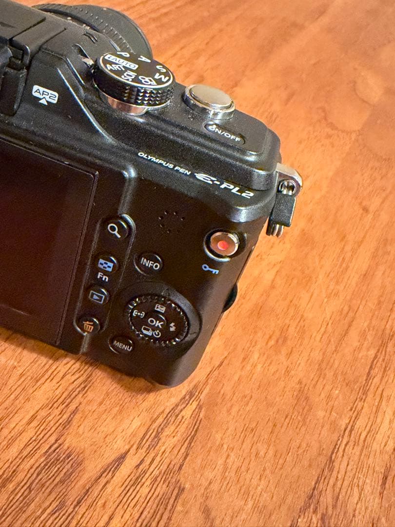 【OLYMPUS】 PEN E-PL2 ブラック