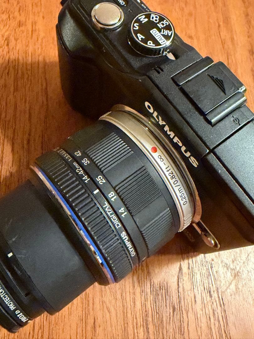 【OLYMPUS】 PEN E-PL2 ブラック