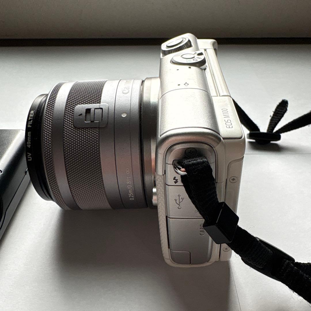 Canon EOS M 100 レンズキット