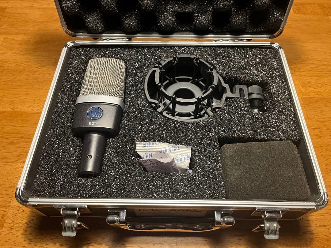 AKG C214 コンデンサーマイク　美品