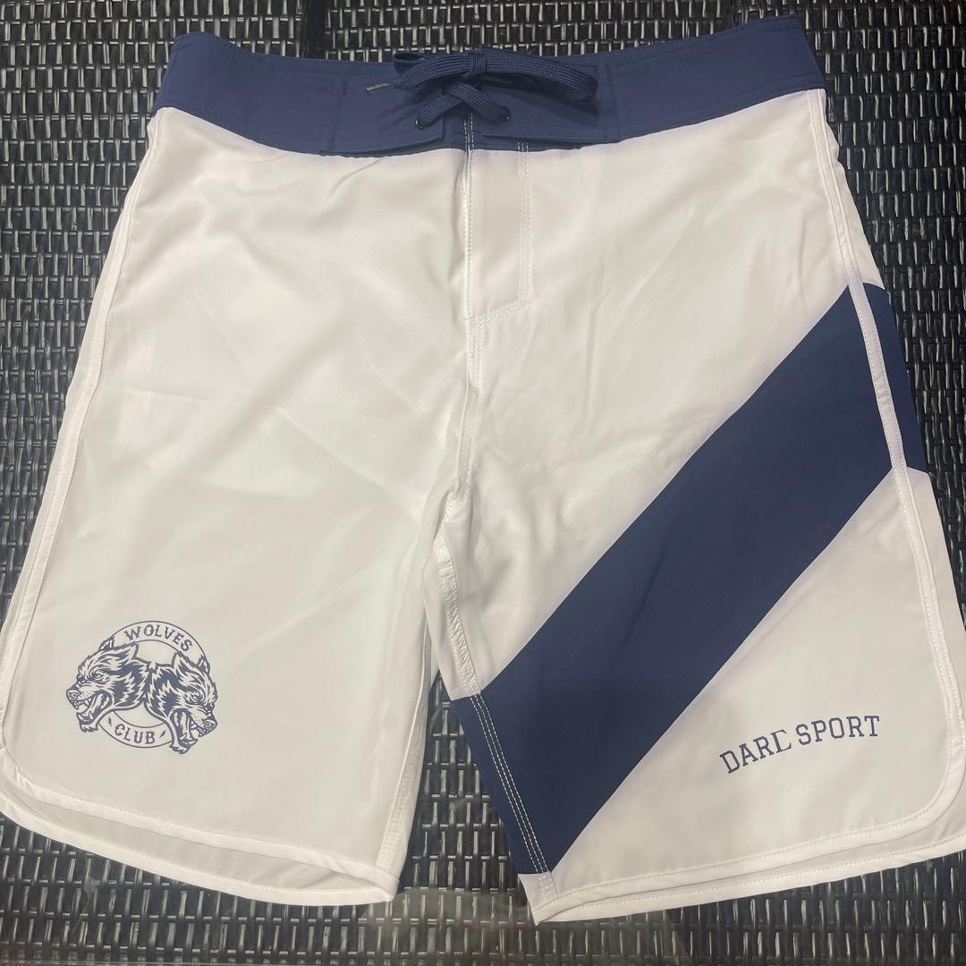 【新品未使用】　DARK SPORTS ショーツ　30インチ