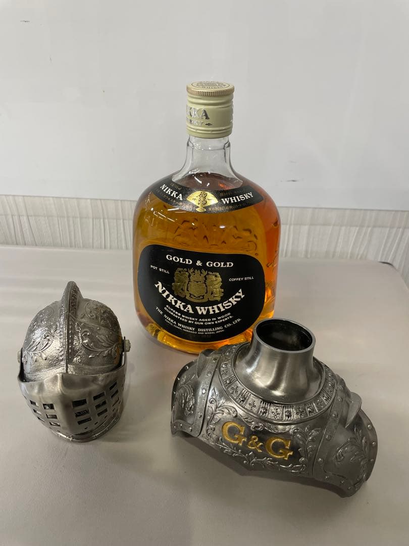 未開栓　ニッカウイスキー特級　騎士ボトル　西洋カブトG＆Ｇ