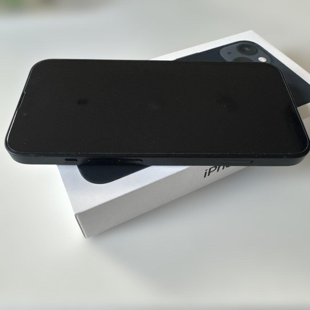 美品！Apple iPhone 13 ブラック 本体 箱付き