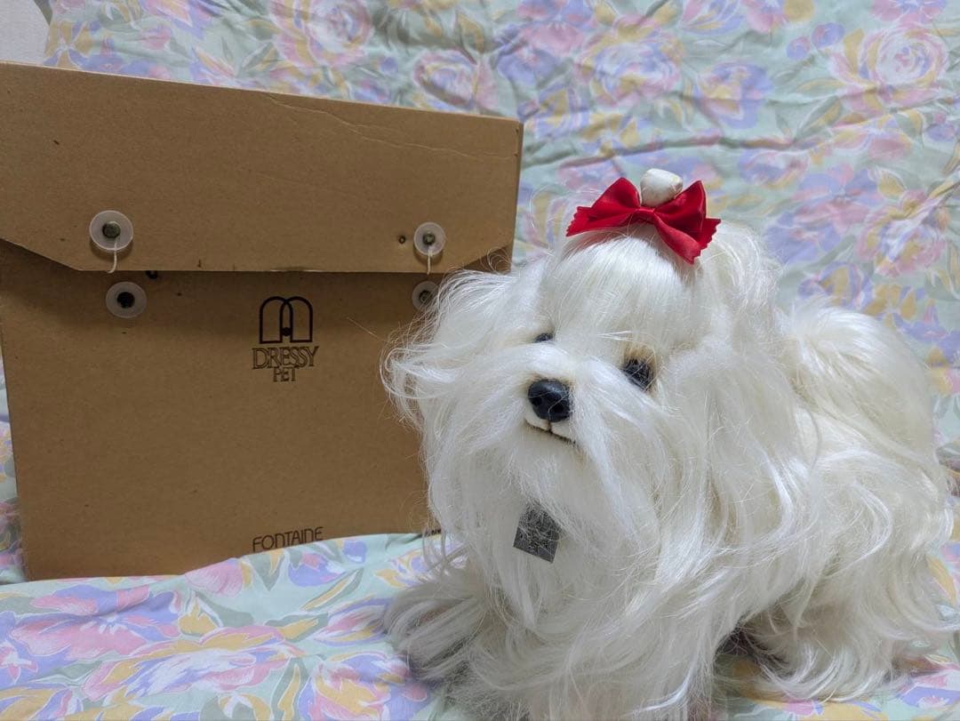 マルチーズ　わんちゃん　置物　ぬいぐるみ