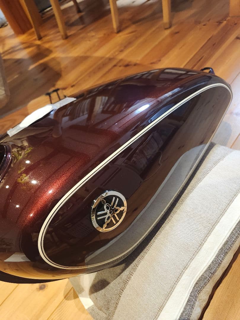 SR400 ガソリンタンク　インジェクション用