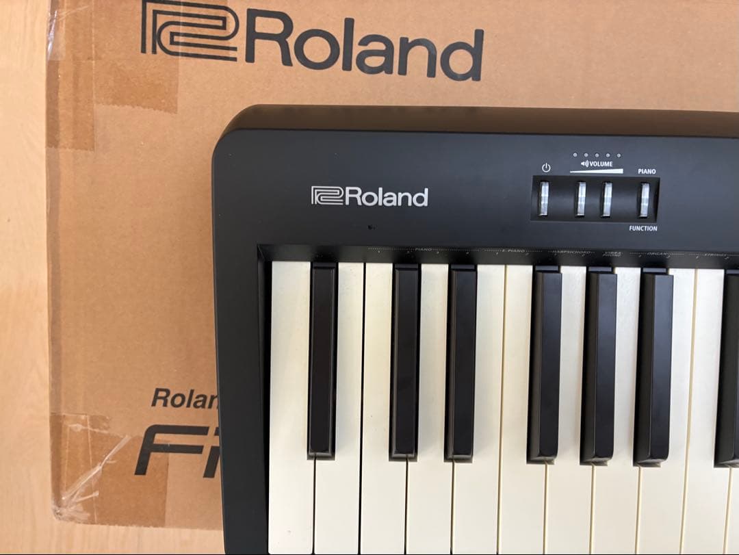 Roland FP-10 88鍵 キーボード　送料込み