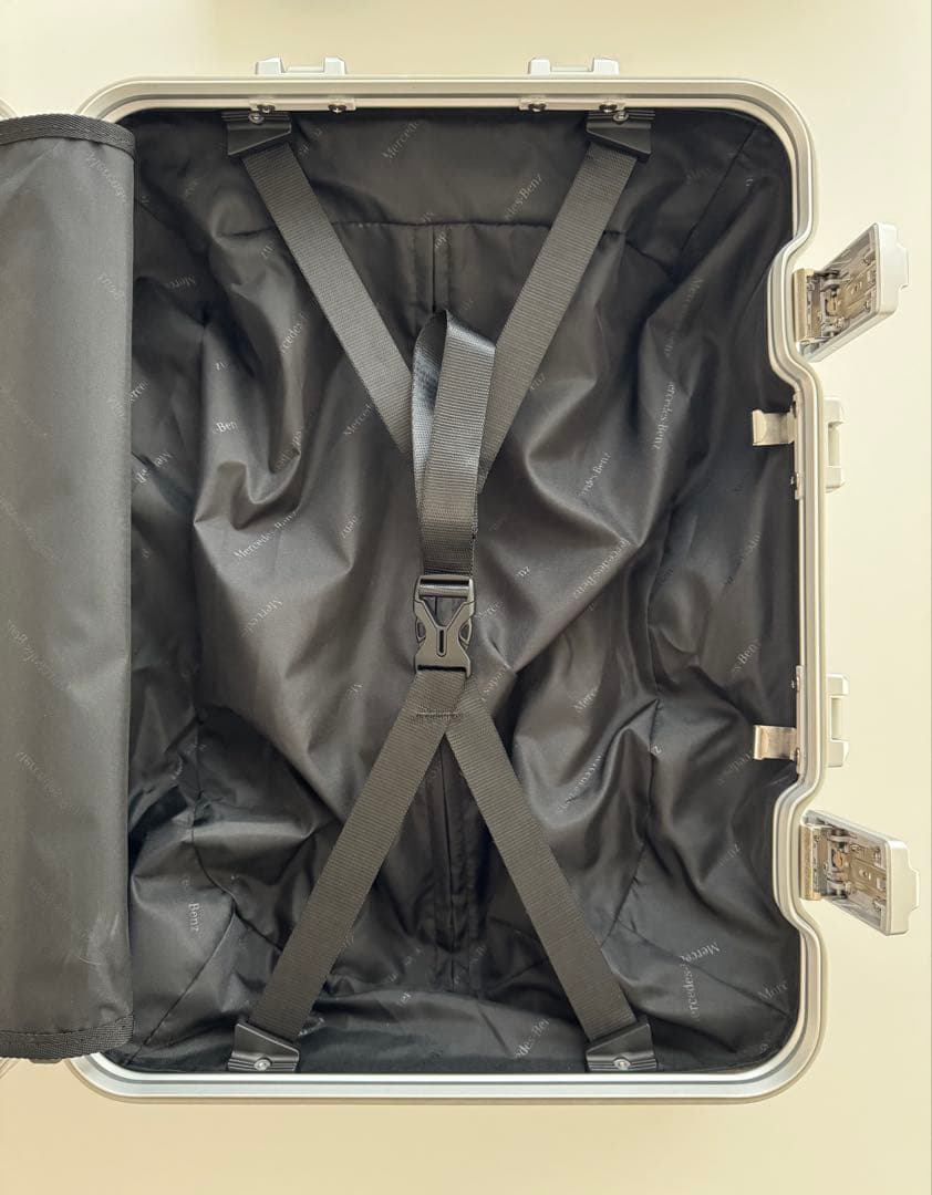 ☆メルセデスベンツ★シルバー キャリーケース☆