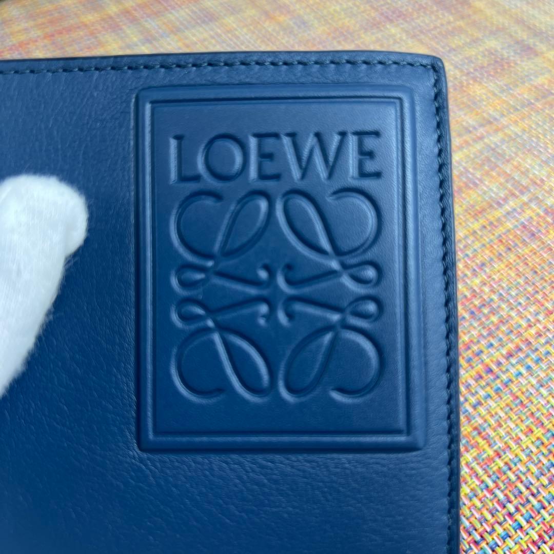 ✨極美品✨ LOEWE ロエベ バイフォールド　ウォレット　サテンカーフ