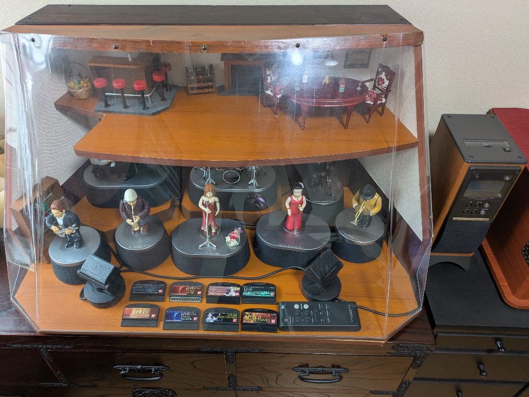 リトルジャマープロ＆ボーカリスト＆美空ひばり＆カバー付きディスプレイラック