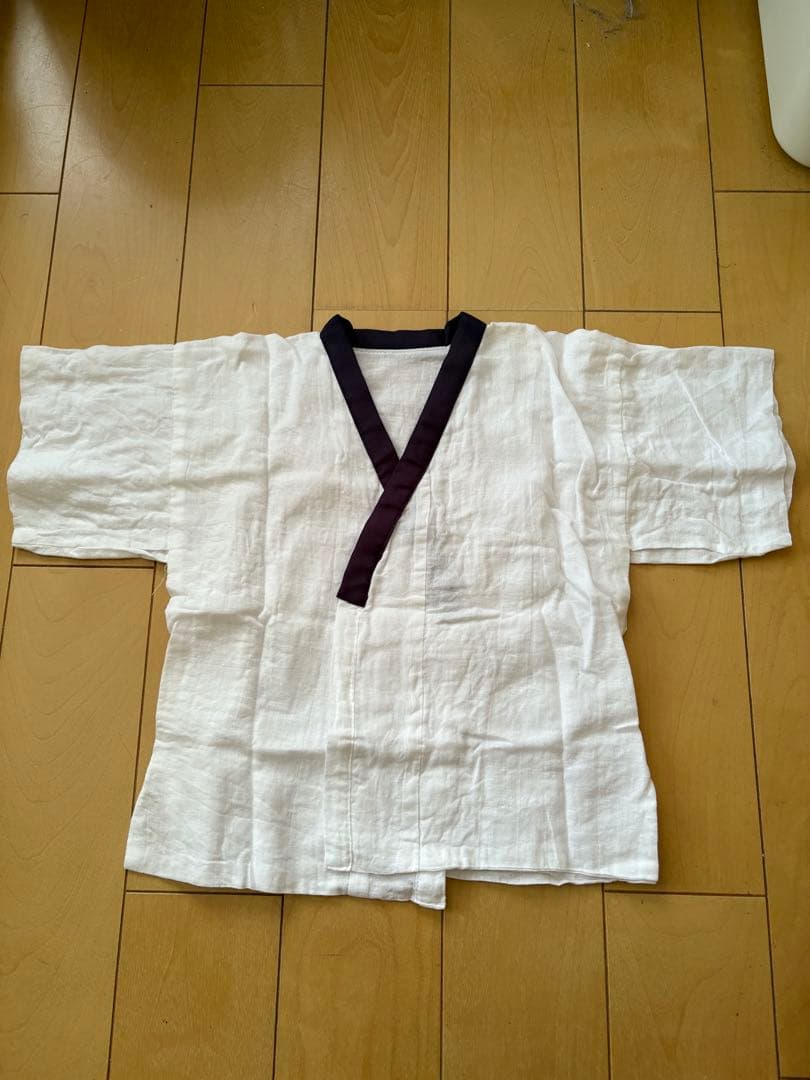 七五三　五歳　男の子袴セット一式　小柄　黒に緑　華やかな袴