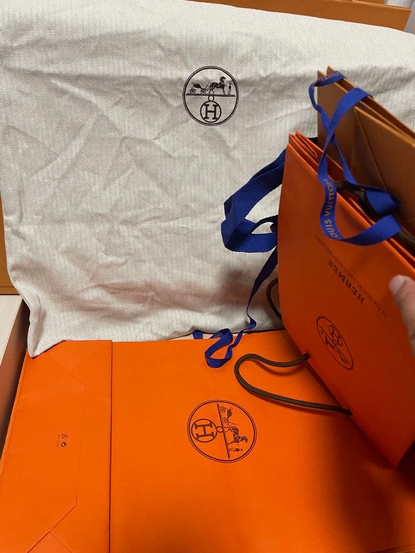 LOUIS VUITTON エルメス　大量袋　箱