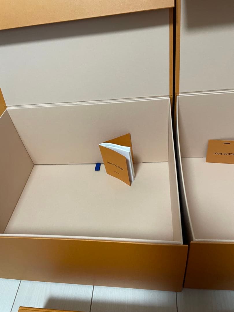 LOUIS VUITTON エルメス　大量袋　箱