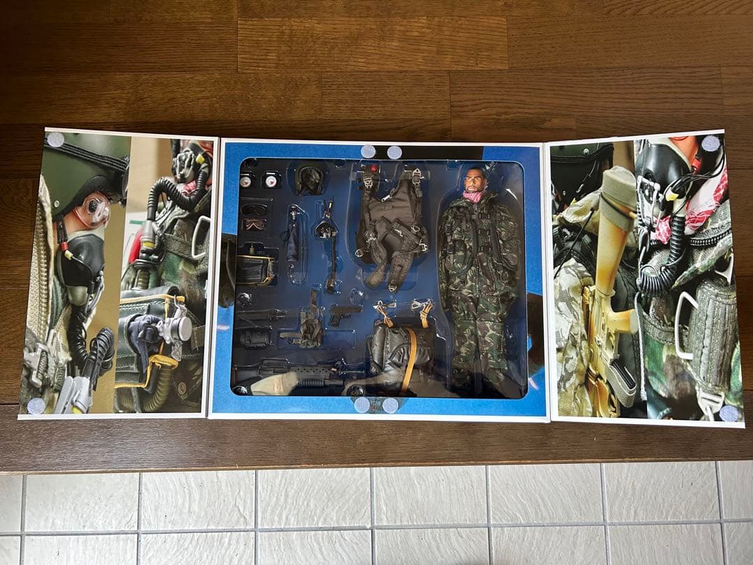 ホットトイズ SAS HALO 1/6 アクションフィギュア 専用収納袋 未開封