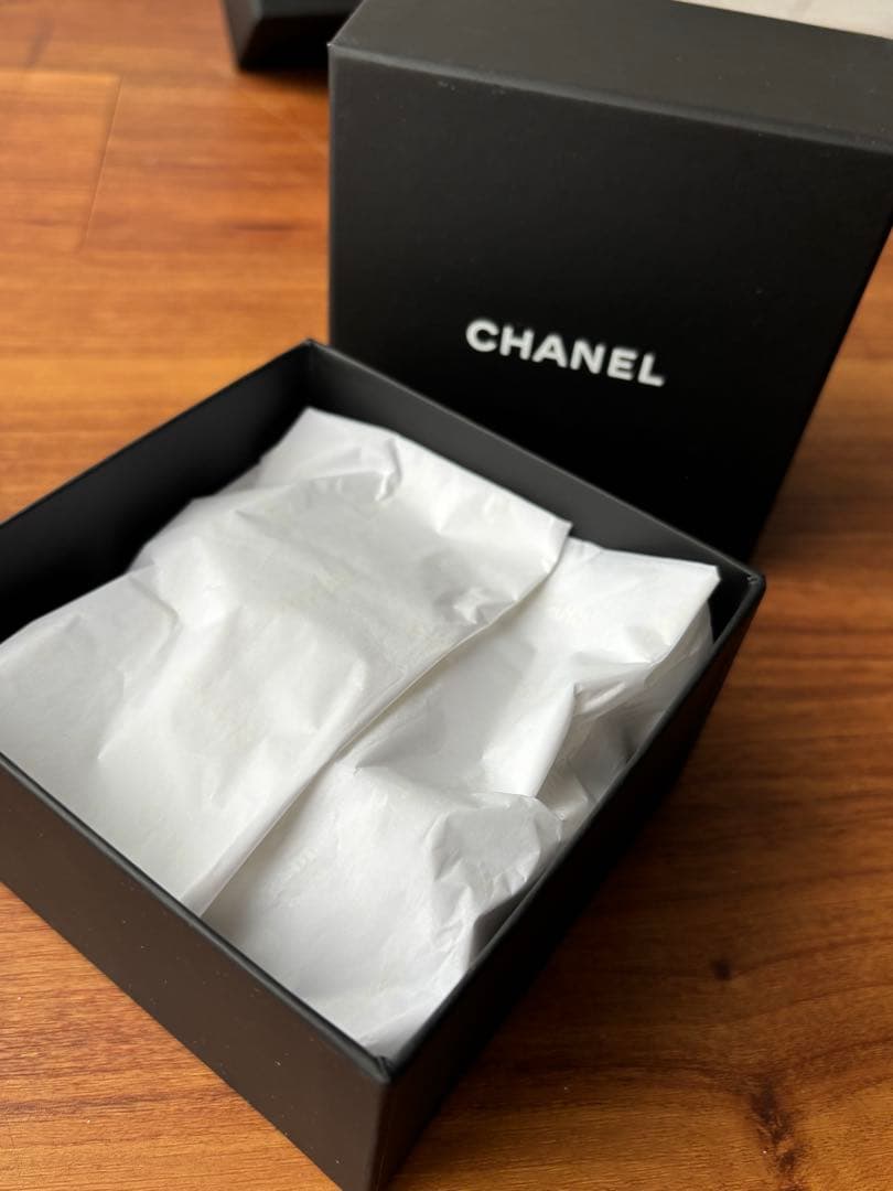 CHANEL シャネル　カメリア　ピンク