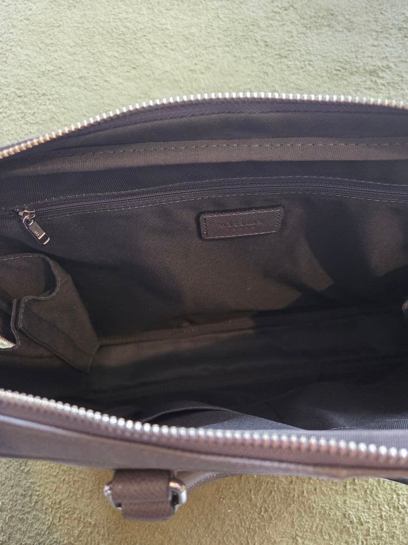 ultima TOKYO　ビジネス　ブリーフバッグ