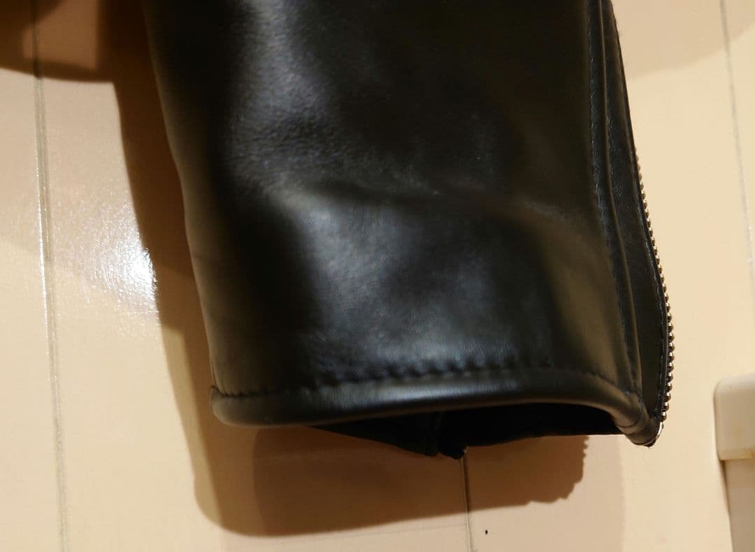 美品　黒　牛革　レザーシングルライダースジャケット