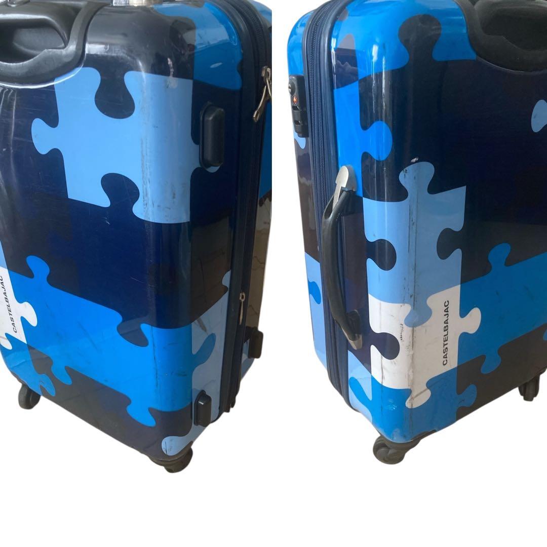 J様　カステルバジャック✨キャリーケース　スーツケース　ブルー　総柄　鍵付き