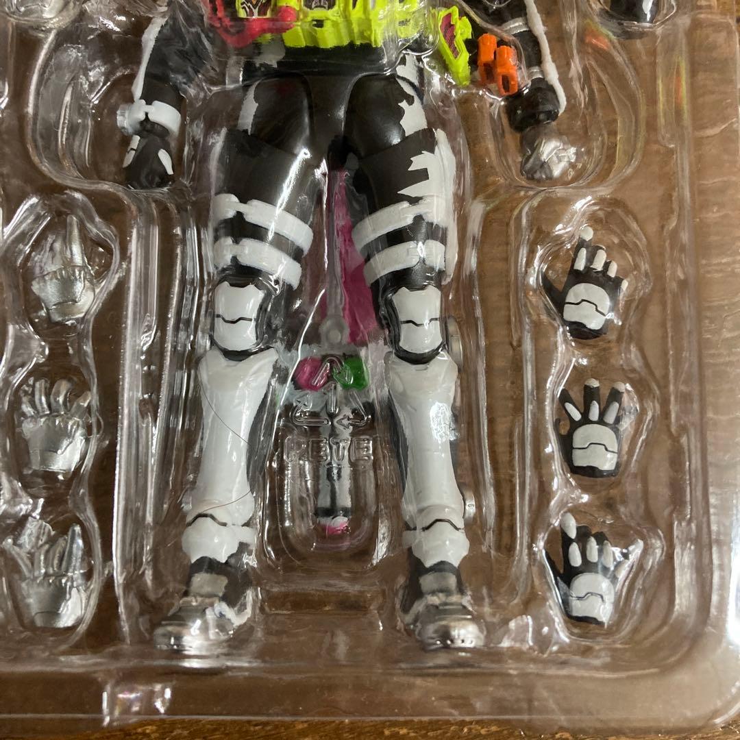 SHF仮面ライダー Genm Zombie Action Gamer X-0
