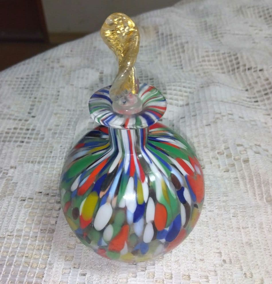 ベネチアングラス（ムラノガラス）の香水瓶（新品未使用）