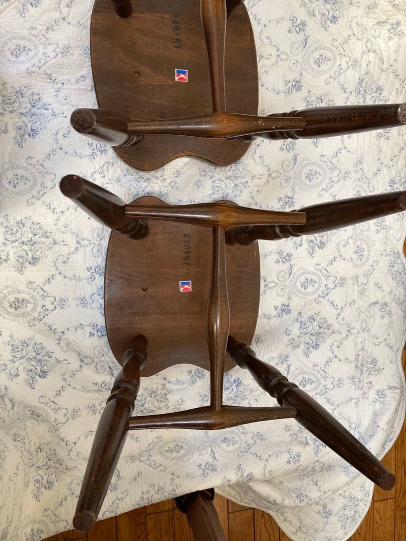 キツツキ　木製スツール 花台にも　2脚セット　飛騨産業