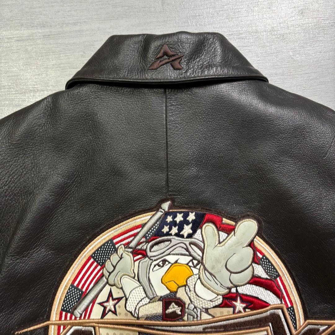入手困難✨AVIREX レザージャケット　A-2 本革　ブルゾン　短丈　M