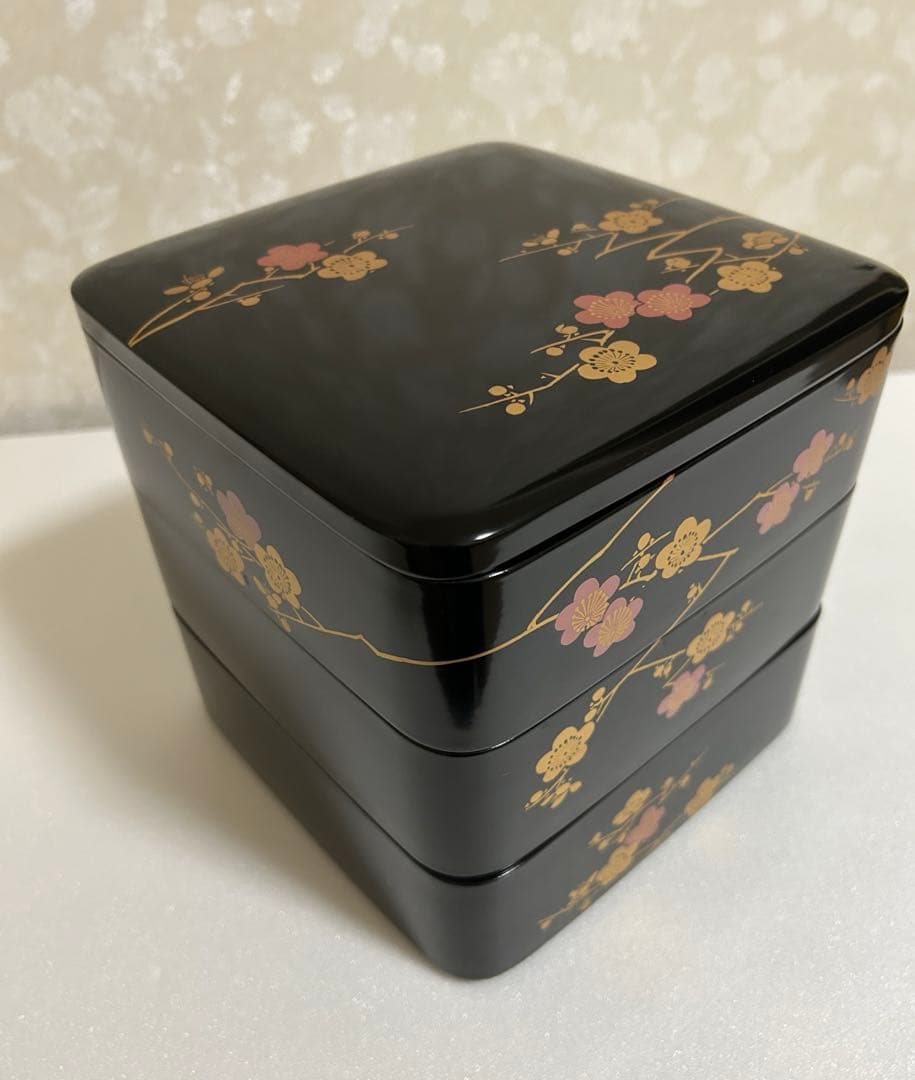 工芸品会津塗り　枝梅　三段重箱 会津年輪漆器 本うるし塗り 協誠工芸謹製
