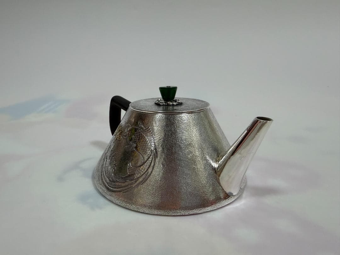 純銀製 鯉と蓮文 玉石摘 唐木手 急須 銀瓶 煎茶道具