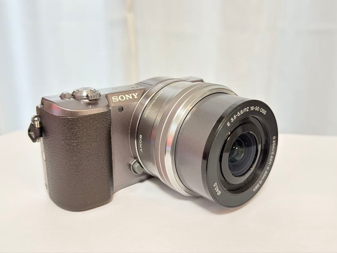 SONY α5100 ミラーレス一眼
